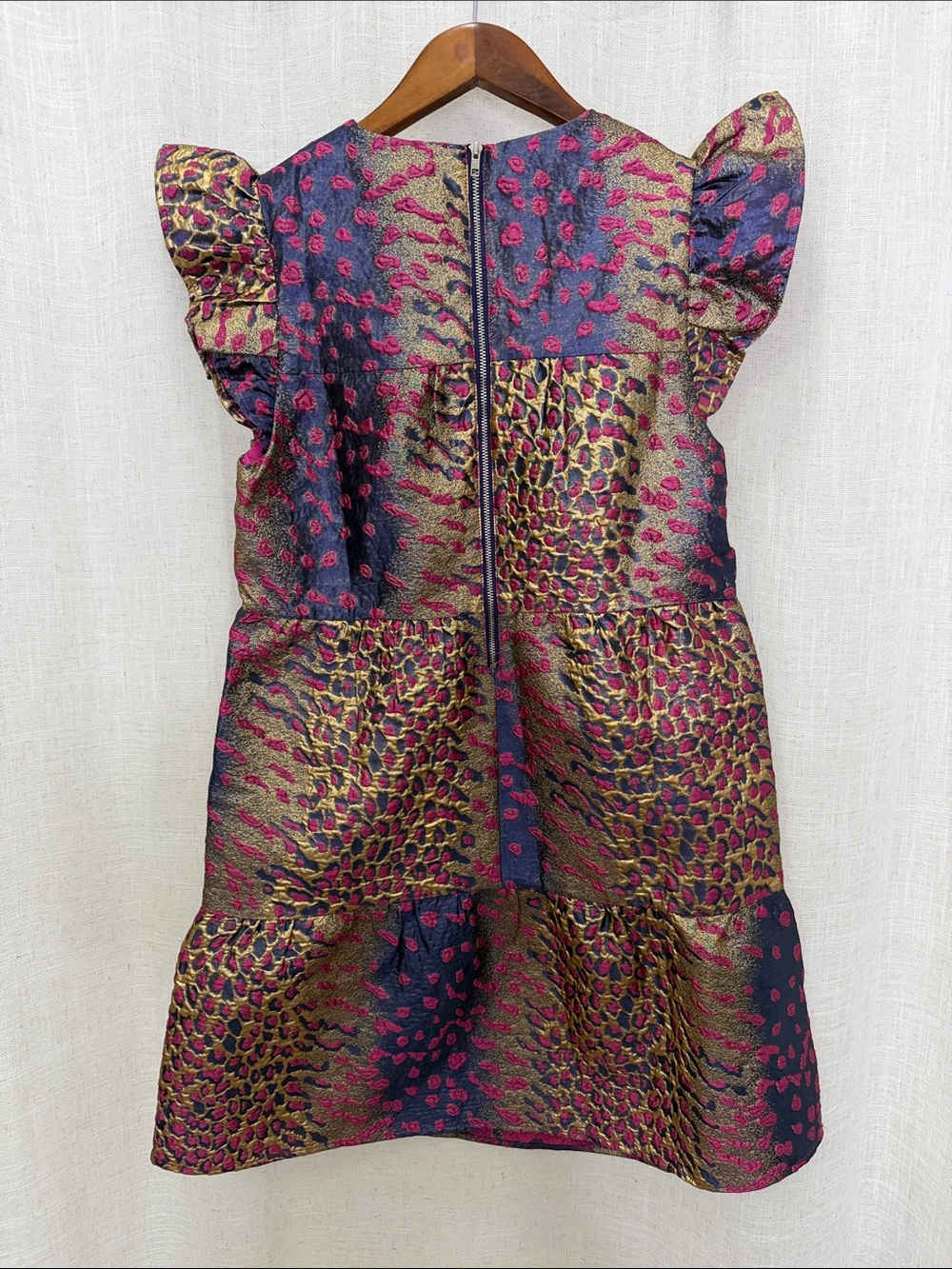 THML Metallic Fucshia & Gold Jacquard Animal Print Flutter Sleeve Dress NWT - Picture 2 of 12